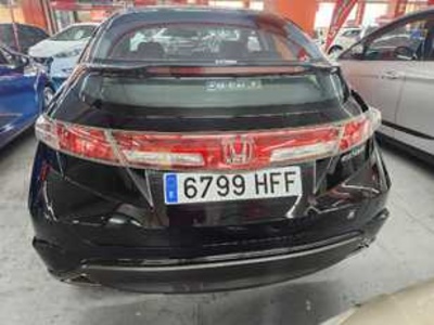 Honda Civic 1.8i-VTEC Executive 103 kW (140 CV) Honda Civic 1.8i-VTEC Executive 103 kW (140 CV)