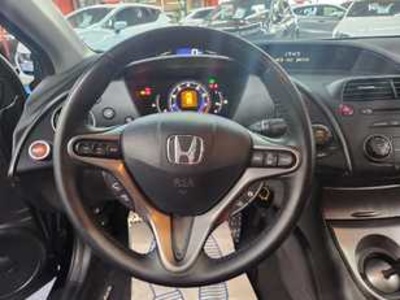 Honda Civic 1.8i-VTEC Executive 103 kW (140 CV) Honda Civic 1.8i-VTEC Executive 103 kW (140 CV)