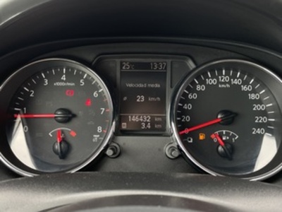 Nissan Qashqai 1.6 Acenta 4x2 85 kW (115 CV) Nissan Qashqai 1.6 Acenta 4x2 85 kW (115 CV)