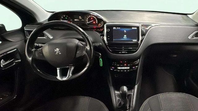 Peugeot208 PureTech 110 S&S Allure 81 kW (110 CV) Vehículo usado en Barcelona - 12