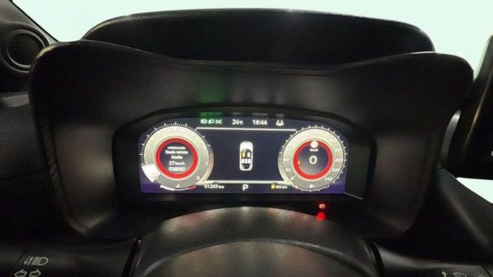 NissanJuke DIG-T N-Connecta 4x2 84 kW (114 CV) Vehículo usado en Barcelona - 13 NissanJuke DIG-T N-Connecta 4x2 84 kW (114 CV) Vehículo usado en Barcelona - 13