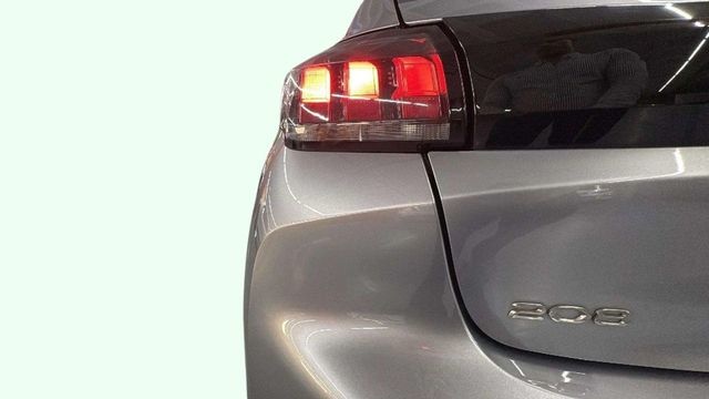 Peugeot208 PureTech 100 Active Pack 75 kW (100 CV) Vehículo usado en Barcelona - 16