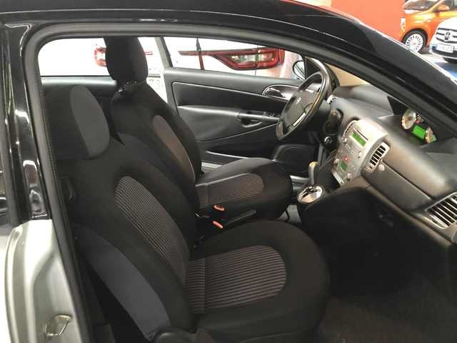 LanciaYpsilon 1.4 16v Oro 70 kW (95 CV) Vehículo usado en Barcelona - 9 LanciaYpsilon 1.4 16v Oro 70 kW (95 CV) Vehículo usado en Barcelona - 9