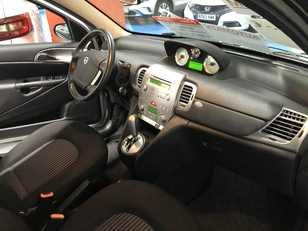 Lancia Ypsilon 1.4 16v Oro 70 kW (95 CV) Lancia Ypsilon 1.4 16v Oro 70 kW (95 CV)