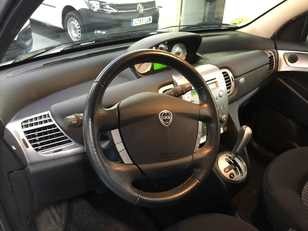 Lancia Ypsilon 1.4 16v Oro 70 kW (95 CV) Lancia Ypsilon 1.4 16v Oro 70 kW (95 CV)