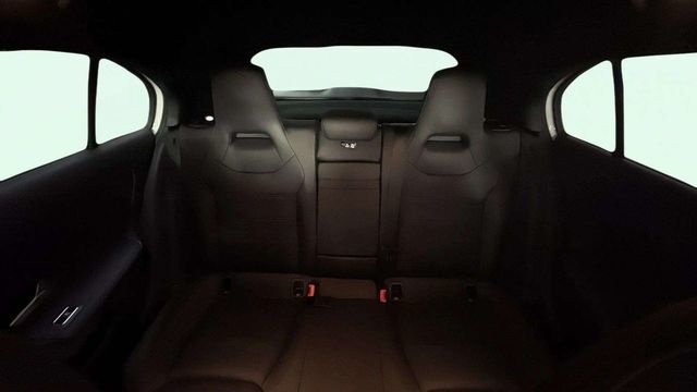 Mercedes-BenzClase A 180 d 85 kW (116 CV) Vehículo usado en Barcelona - 8