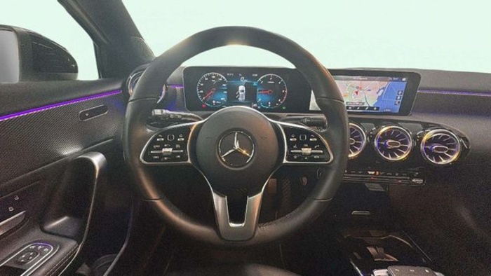 Mercedes-BenzClase A 180 d 85 kW (116 CV) Vehículo usado en Barcelona - 12 Mercedes-BenzClase A 180 d 85 kW (116 CV) Vehículo usado en Barcelona - 12