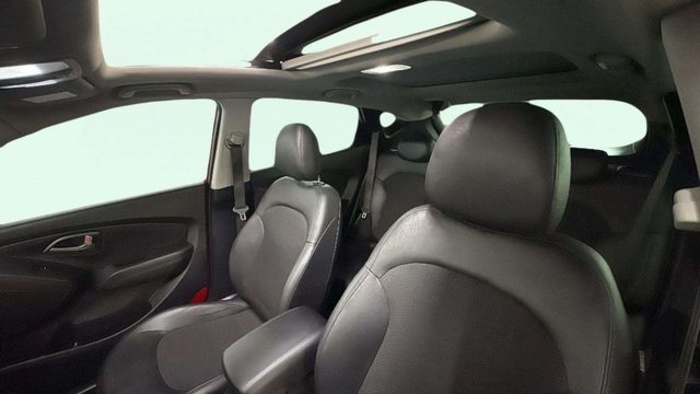 Hyundaiix35 1.6 GDi Essence 4x2 99 kW (135 CV) Vehículo usado en Barcelona - 8 Hyundaiix35 1.6 GDi Essence 4x2 99 kW (135 CV) Vehículo usado en Barcelona - 8