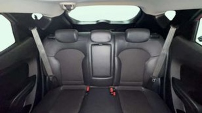 Hyundai ix35 1.6 GDi Essence 4x2 99 kW (135 CV) Hyundai ix35 1.6 GDi Essence 4x2 99 kW (135 CV)