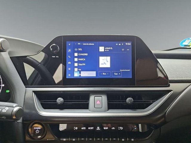 Lexus UX 300h Plus 146 kW (199 CV) Vehículo usado en Madrid - 18