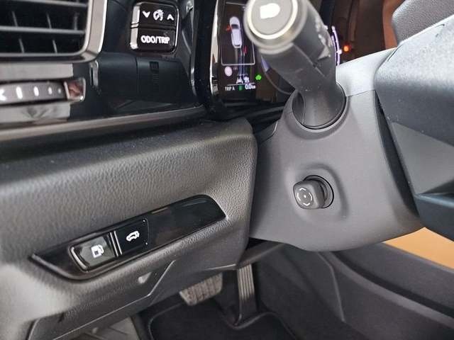 Lexus NX 450h+ Premium+ 4WD 225 kW (306 CV) Vehículo usado en Madrid - 16