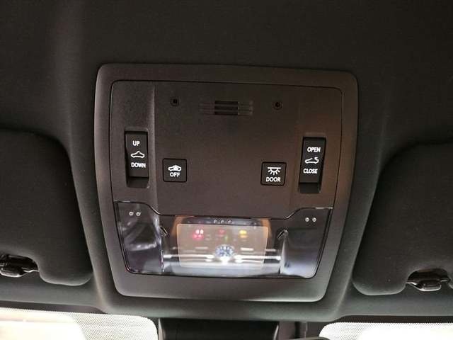 Lexus RC 300h Executive 164 kW (223 CV) Vehículo usado en Madrid - 13 Lexus RC 300h Executive 164 kW (223 CV) Vehículo usado en Madrid - 13