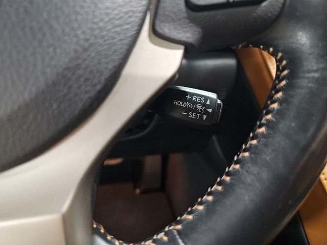 Lexus RC 300h Executive 164 kW (223 CV) Vehículo usado en Madrid - 18 Lexus RC 300h Executive 164 kW (223 CV) Vehículo usado en Madrid - 18