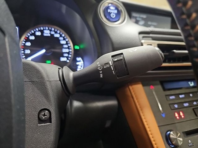 Lexus RC 300h Executive 164 kW (223 CV) Vehículo usado en Madrid - 20