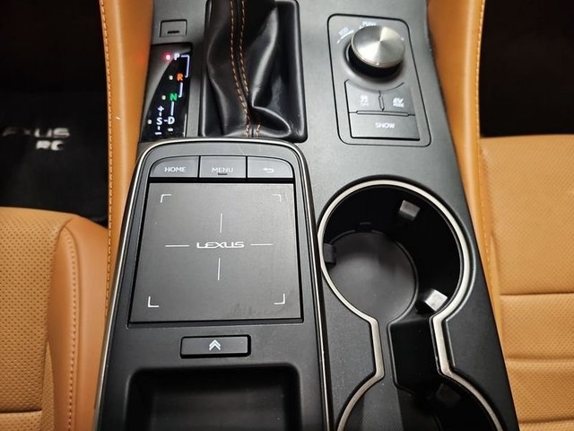 Lexus RC 300h Executive 164 kW (223 CV) Vehículo usado en Madrid - 31 Lexus RC 300h Executive 164 kW (223 CV) Vehículo usado en Madrid - 31