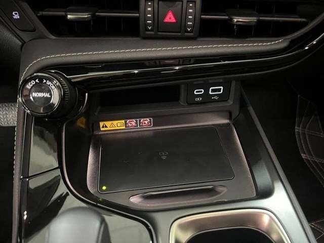 Lexus NX 450h+ Executive 4WD 225 kW (306 CV) Vehículo usado en Madrid - 21 Lexus NX 450h+ Executive 4WD 225 kW (306 CV) Vehículo usado en Madrid - 21