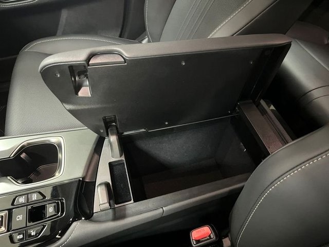 Lexus NX 450h+ Executive 4WD 225 kW (306 CV) Vehículo usado en Madrid - 28 Lexus NX 450h+ Executive 4WD 225 kW (306 CV) Vehículo usado en Madrid - 28