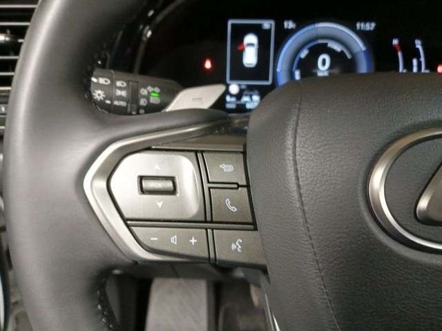 Lexus NX 350h Business City 2WD 178 kW (242 CV) Vehículo usado en Madrid - 11