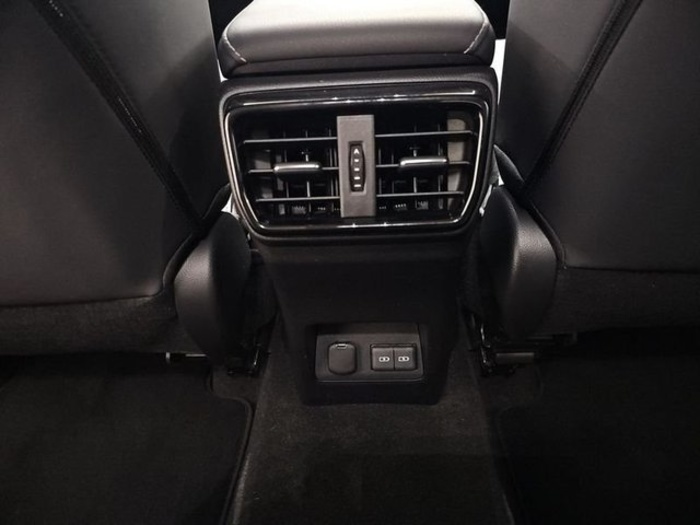 Lexus NX 350h Business City 2WD 178 kW (242 CV) Vehículo usado en Madrid - 30 Lexus NX 350h Business City 2WD 178 kW (242 CV) Vehículo usado en Madrid - 30