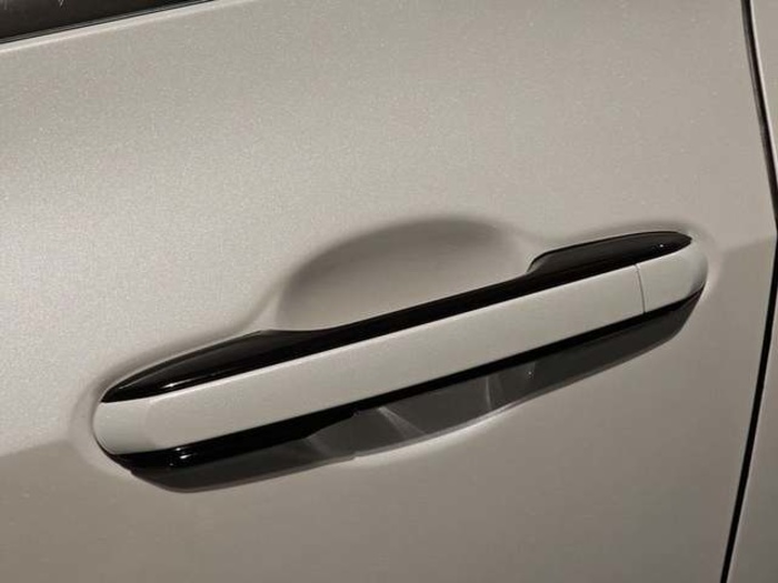 Lexus NX 350h Business City 2WD 178 kW (242 CV) Vehículo usado en Madrid - 32 Lexus NX 350h Business City 2WD 178 kW (242 CV) Vehículo usado en Madrid - 32