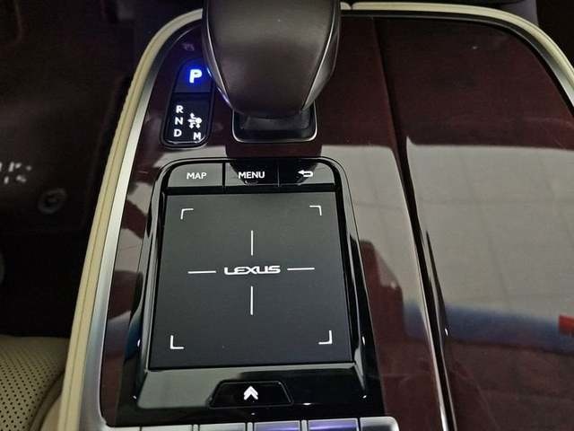 Lexus LS 500h Executive 264 kW (359 CV) Vehículo usado en Madrid - 34