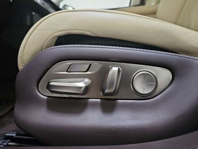 Lexus LS 500h Executive 264 kW (359 CV) Vehículo usado en Madrid - 37