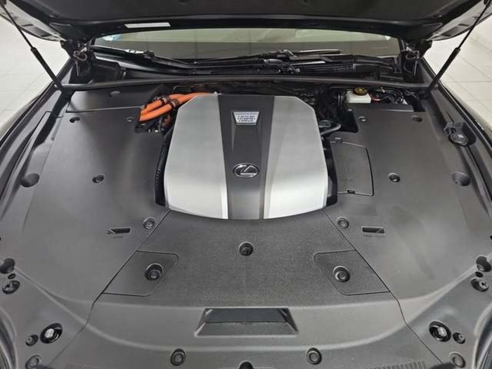 Lexus LS 500h Executive 264 kW (359 CV) Vehículo usado en Madrid - 38 Lexus LS 500h Executive 264 kW (359 CV) Vehículo usado en Madrid - 38