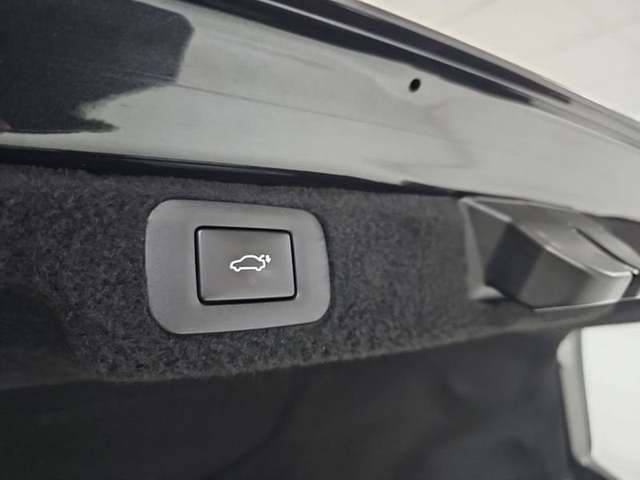 Lexus LS 500h Executive 264 kW (359 CV) Vehículo usado en Madrid - 40