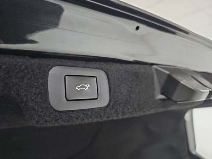 Lexus LS 500h Executive 264 kW (359 CV) Vehículo usado en Madrid - 40 Lexus LS 500h Executive 264 kW (359 CV) Vehículo usado en Madrid - 40