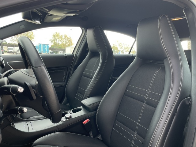 Mercedes-BenzClase A 200 d 100 kW (136 CV) Vehículo usado en Barcelona - 10