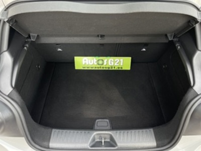 Mercedes-Benz Clase A 200 d 100 kW (136 CV) Mercedes-Benz Clase A 200 d 100 kW (136 CV)