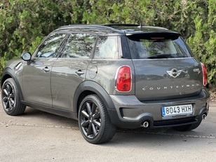 MINI MINI Countryman Cooper SD 105 kW (143 CV)
