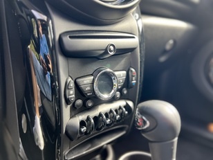 MINI MINI Countryman Cooper SD 105 kW (143 CV)