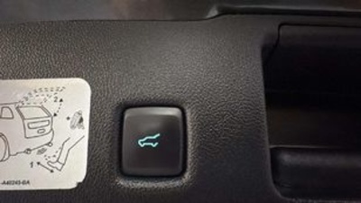 Ford Kuga 2.5 Duratec PHEV Titanium Auto 165 kW (225 CV) Ford Kuga 2.5 Duratec PHEV Titanium Auto 165 kW (225 CV)