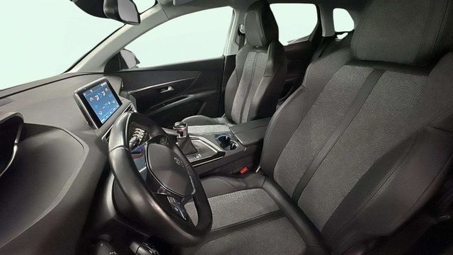 Peugeot3008 PureTech 130 S&S Active 96 kW (130 CV) Vehículo usado en Barcelona - 10