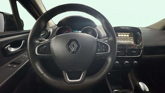 RenaultClio Limited TCe 55 kW (75 CV) Vehículo usado en Barcelona - 12 RenaultClio Limited TCe 55 kW (75 CV) Vehículo usado en Barcelona - 12