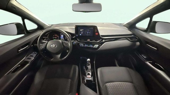 ToyotaC-HR 1.8 125H Active 90 kW (122 CV) Vehículo usado en Barcelona - 7 ToyotaC-HR 1.8 125H Active 90 kW (122 CV) Vehículo usado en Barcelona - 7