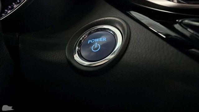 ToyotaC-HR 1.8 125H Active 90 kW (122 CV) Vehículo usado en Barcelona - 17