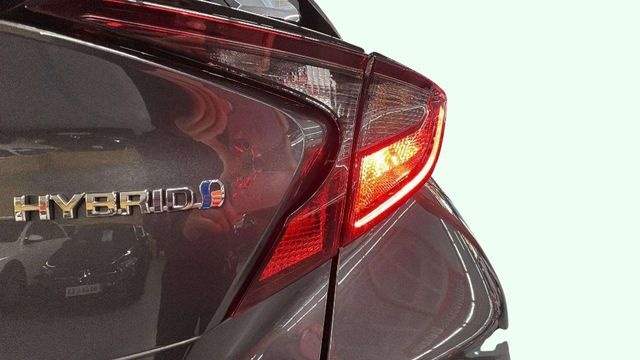 ToyotaC-HR 1.8 125H Active 90 kW (122 CV) Vehículo usado en Barcelona - 20