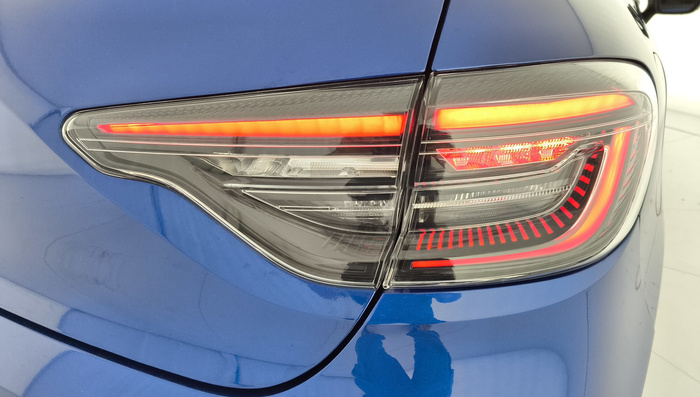 Renault Clio Techno TCe 66 kW (90 CV) - 8 Renault Clio Techno TCe 66 kW (90 CV) - 8