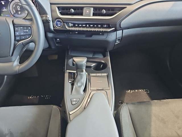 Lexus UX 250h Business 2WD 135 kW (184 CV) Vehículo usado en Madrid - 8 Lexus UX 250h Business 2WD 135 kW (184 CV) Vehículo usado en Madrid - 8