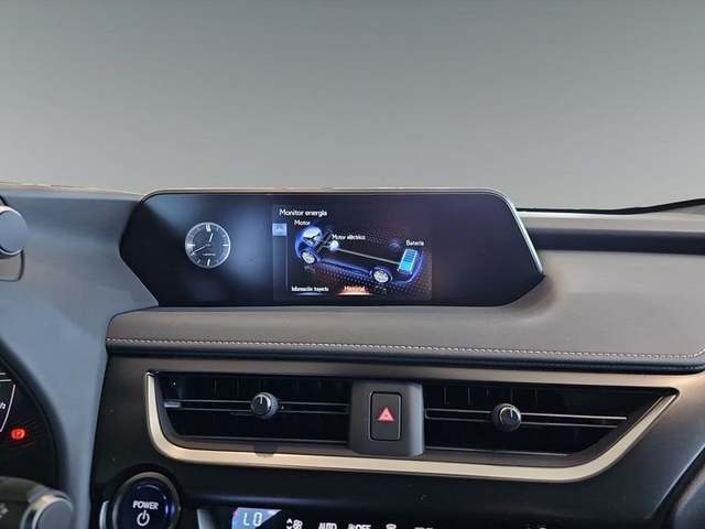 Lexus UX 250h Business 2WD 135 kW (184 CV) Vehículo usado en Madrid - 10 Lexus UX 250h Business 2WD 135 kW (184 CV) Vehículo usado en Madrid - 10