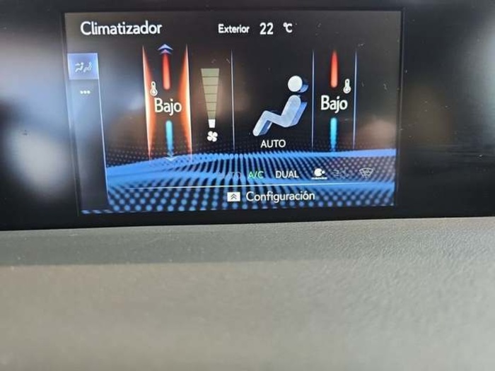 Lexus UX 250h Business 2WD 135 kW (184 CV) Vehículo usado en Madrid - 28 Lexus UX 250h Business 2WD 135 kW (184 CV) Vehículo usado en Madrid - 28
