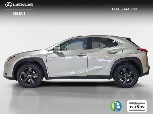 Lexus UX 250h Business 2WD 135 kW (184 CV) Vehículo usado en Madrid - 3
