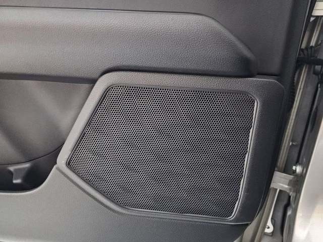 Lexus UX 250h Business 2WD 135 kW (184 CV) Vehículo usado en Madrid - 22