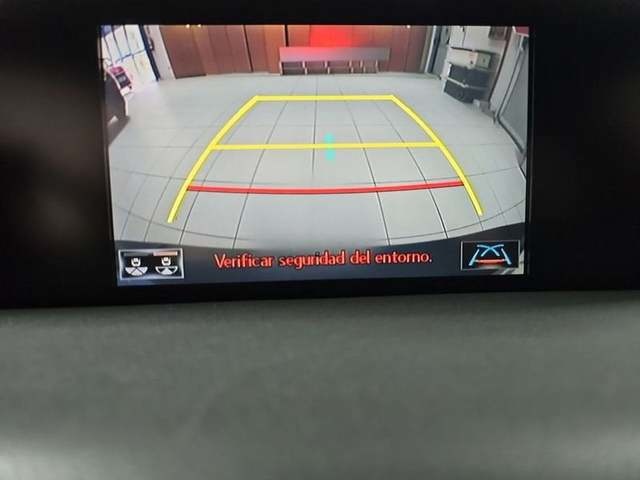 Lexus UX 250h Business 2WD 135 kW (184 CV) Vehículo usado en Madrid - 31 Lexus UX 250h Business 2WD 135 kW (184 CV) Vehículo usado en Madrid - 31