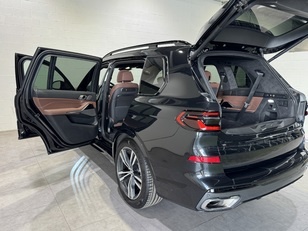 BMW X7 xDrive40d 259 kW (352 CV) 86545034 en Barcelona