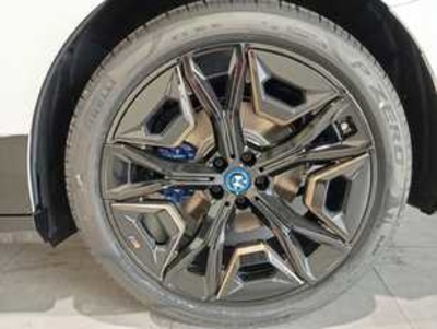 BMW iX xDrive40 240 kW (326 CV) 86545085 en Barcelona BMW iX xDrive40 240 kW (326 CV) 86545085 en Barcelona