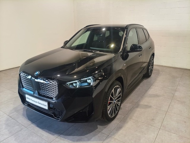 BMW eDrive20 150 kW (204 CV) iX1 en Barcelona