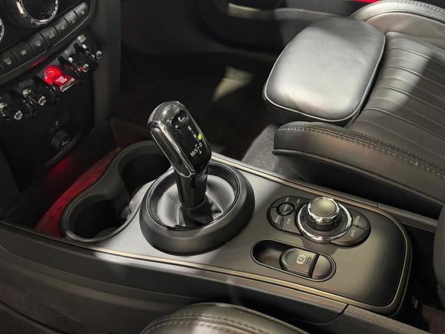 MINI John Cooper Works 225 kW (306 CV) MINI Countryman en Barcelona